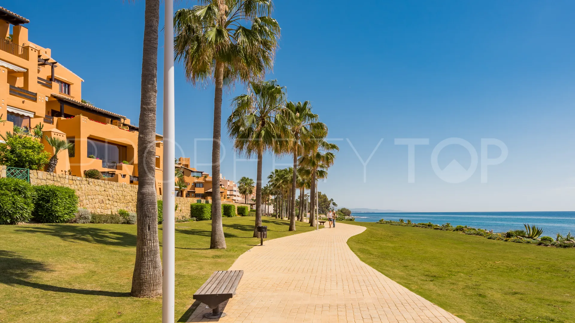Se vende apartamento en Los Granados del Mar de 3 dormitorios