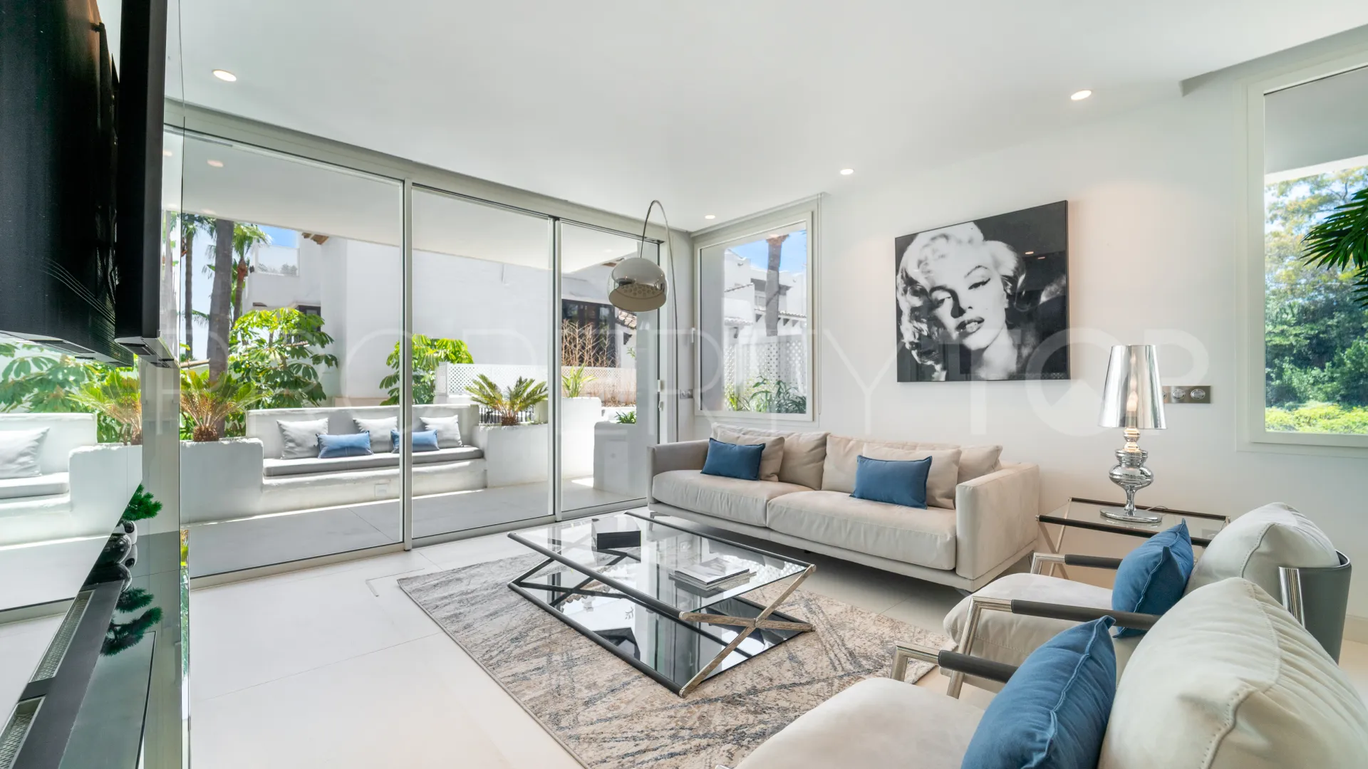 3 bedrooms apartment in Marina Puente Romano for sale