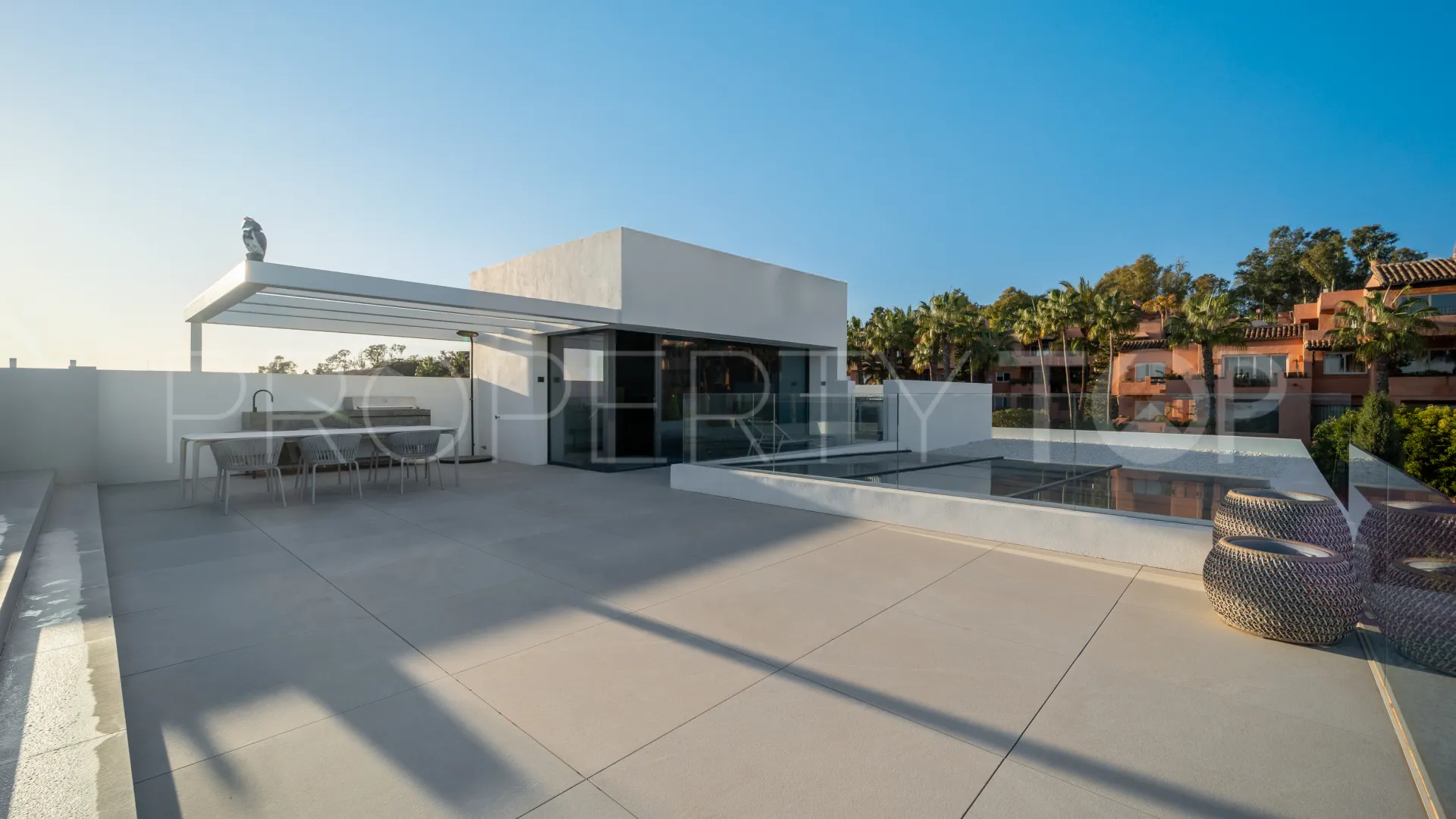 Villa a la venta en Marbella Golden Mile con 5 dormitorios