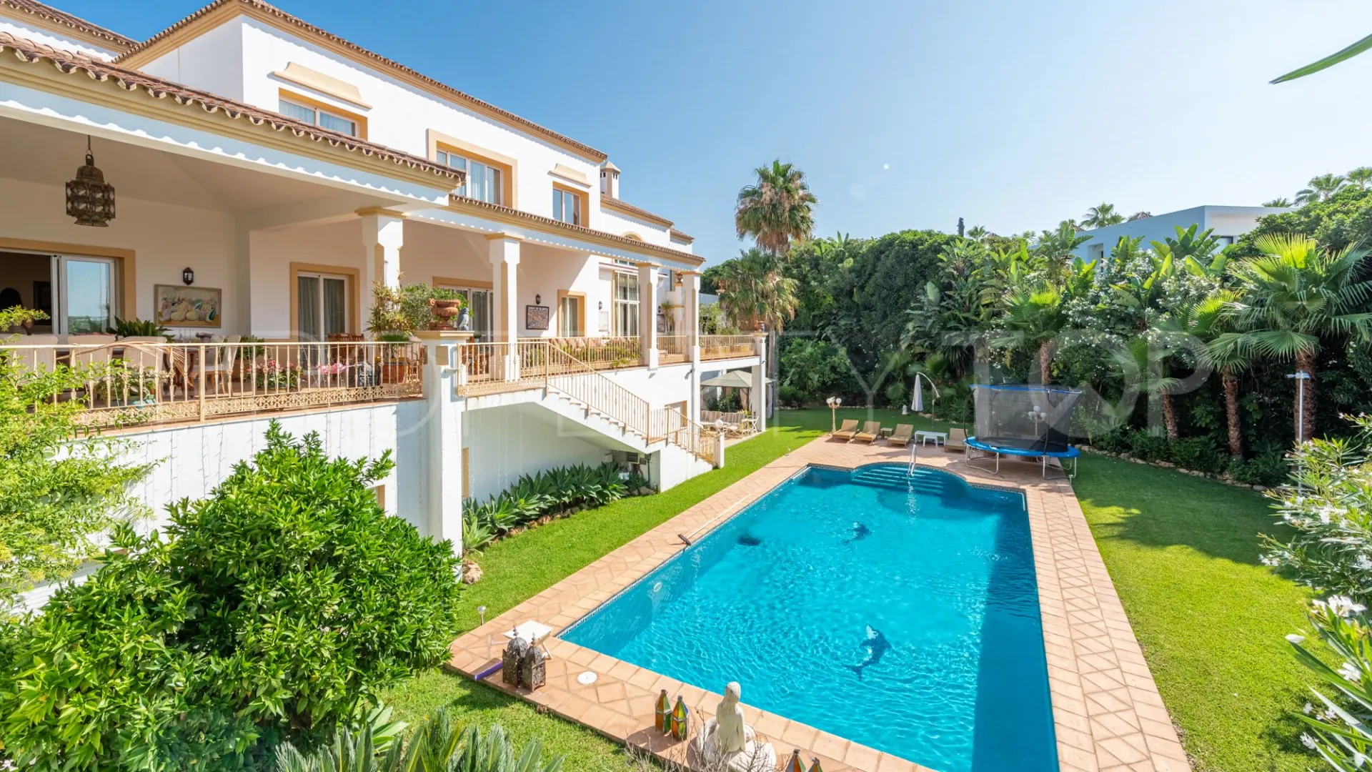 Paraiso Alto villa for sale