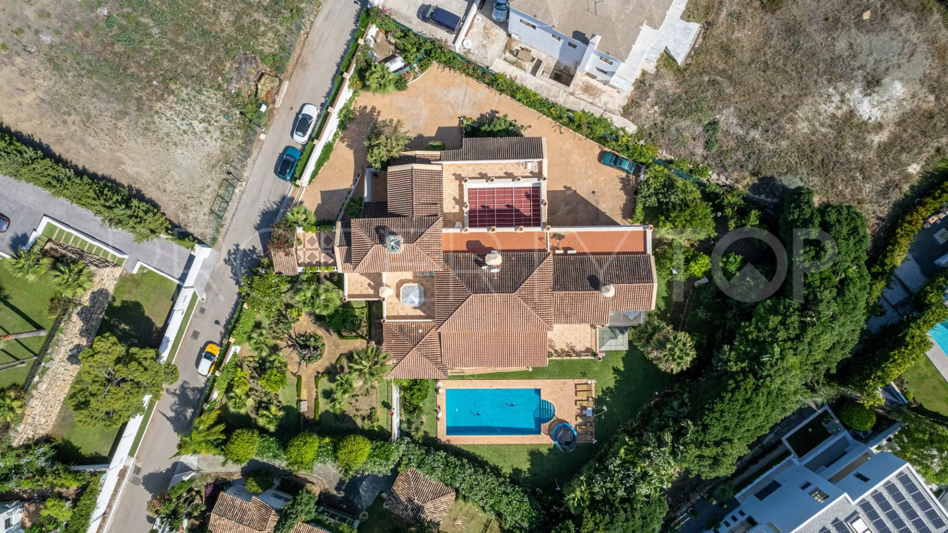 Paraiso Alto villa for sale