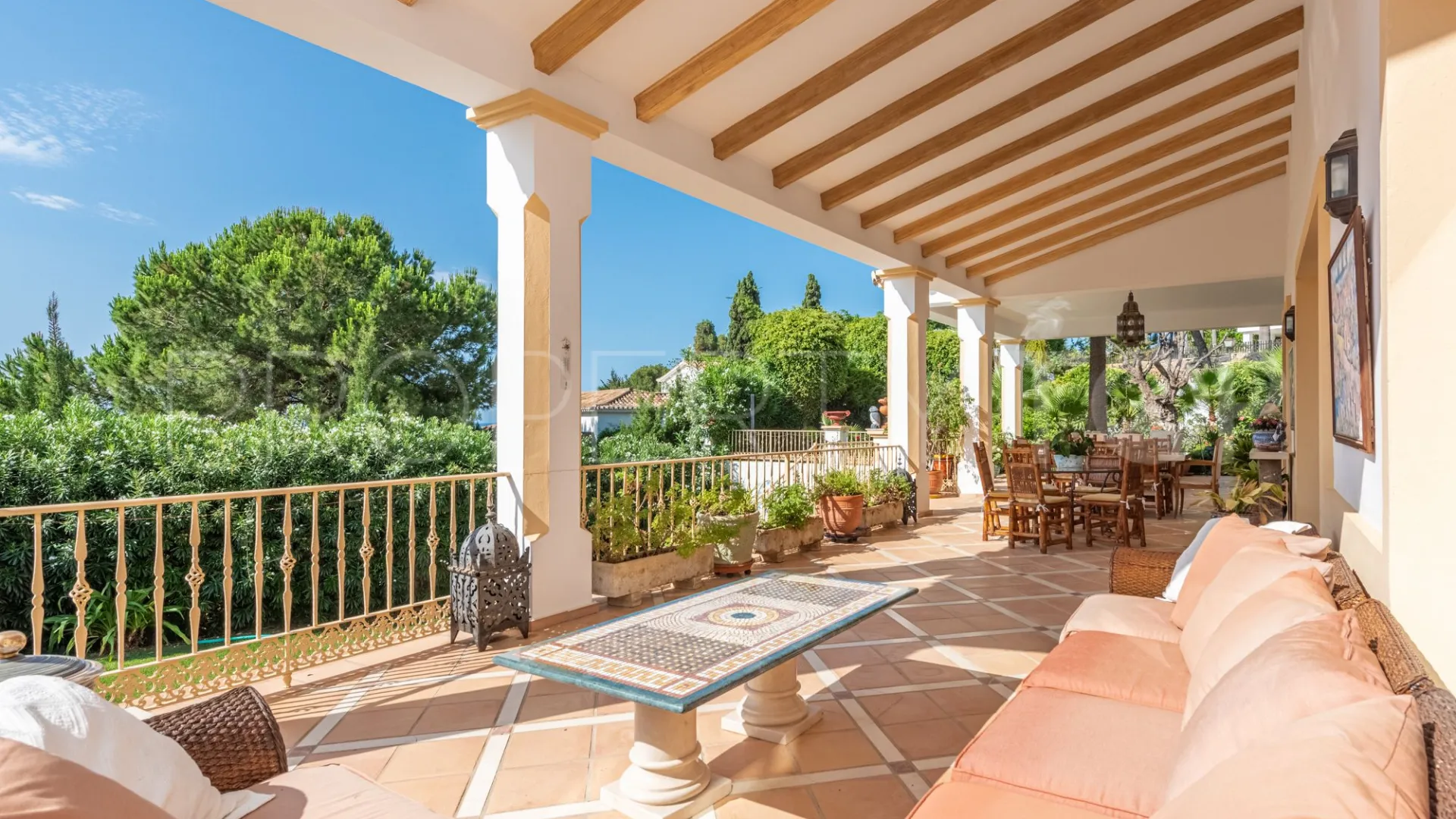 Paraiso Alto villa for sale
