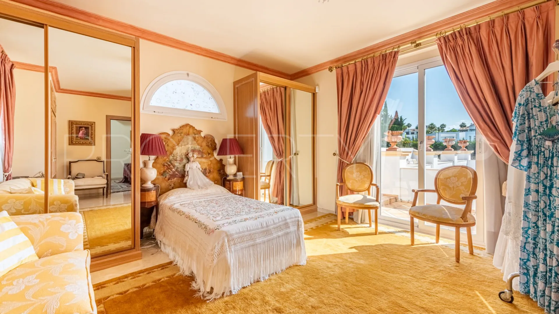 Paraiso Alto villa for sale