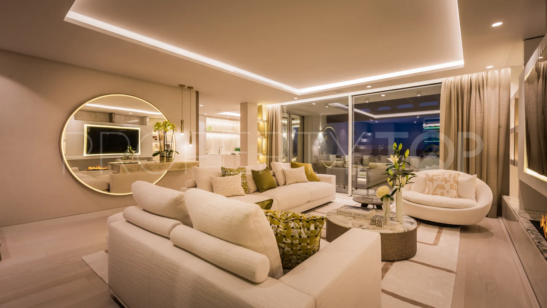 Puente Romano, atico duplex con 4 dormitorios en venta