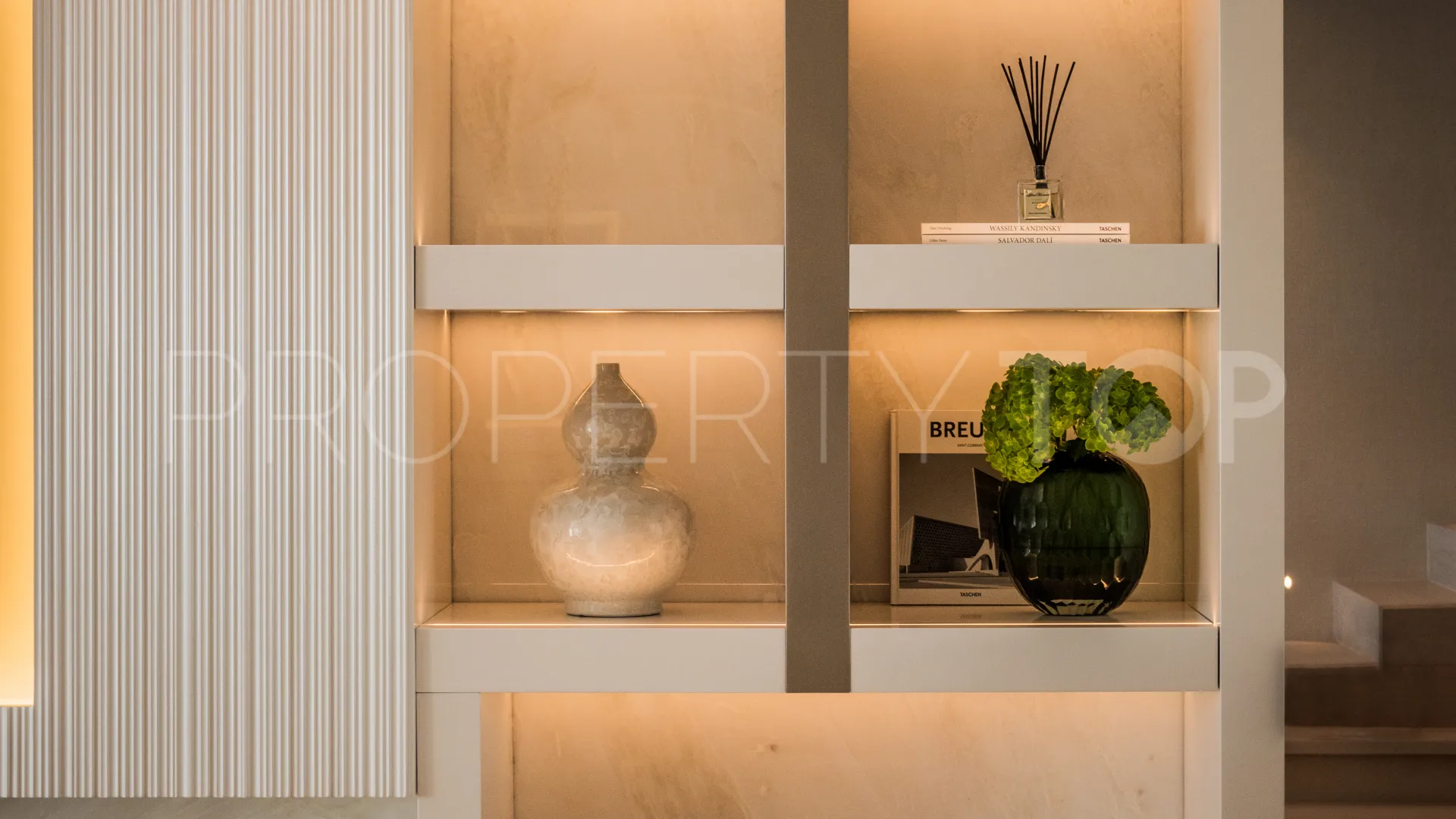 Puente Romano, atico duplex con 4 dormitorios en venta