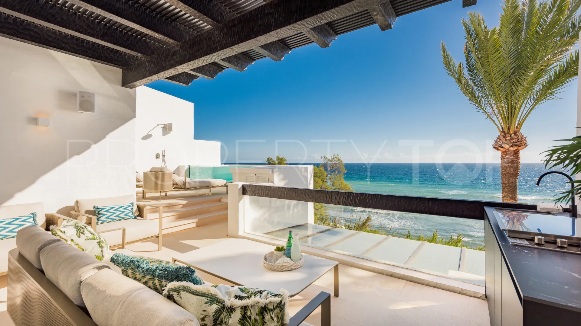 Puente Romano, atico duplex con 4 dormitorios en venta