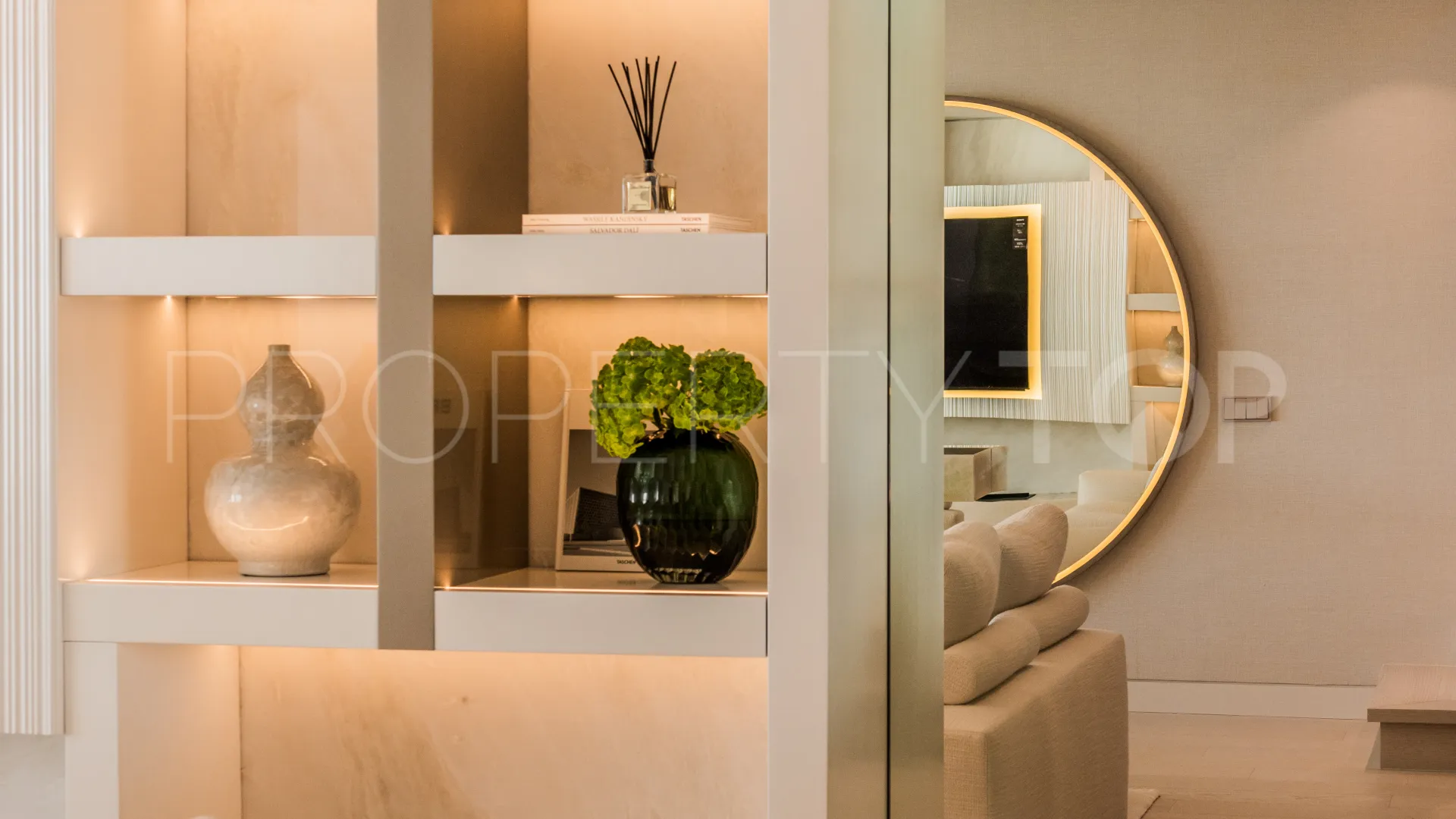 Puente Romano, atico duplex con 4 dormitorios en venta