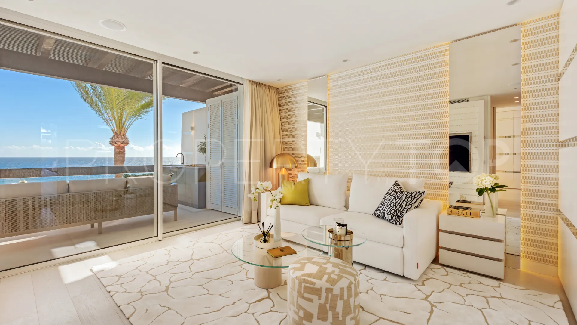 Puente Romano, atico duplex con 4 dormitorios en venta