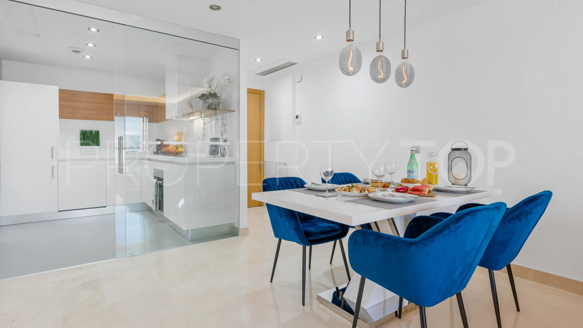 San Pedro de Alcantara, Ático a la venta de 3 dormitorios