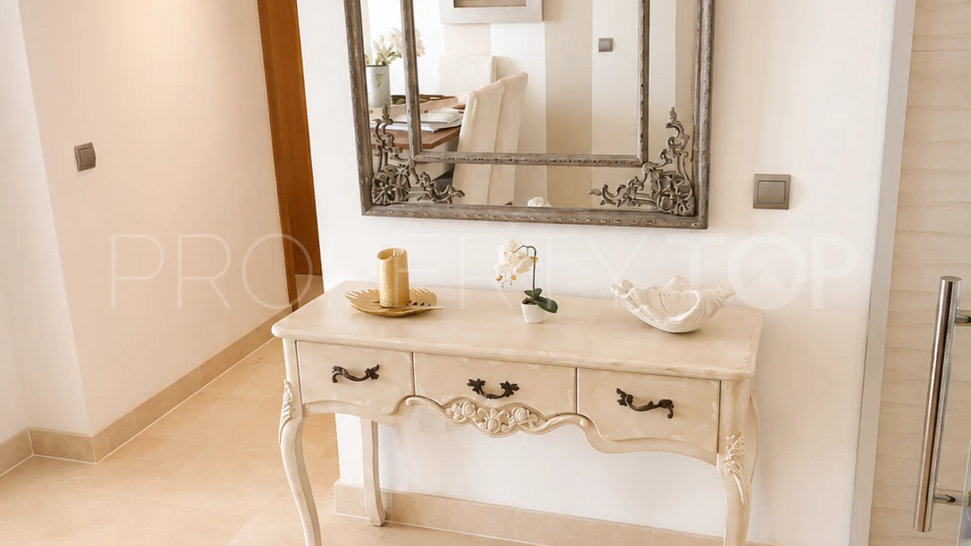 Comprar Ático de 3 dormitorios en San Pedro de Alcantara