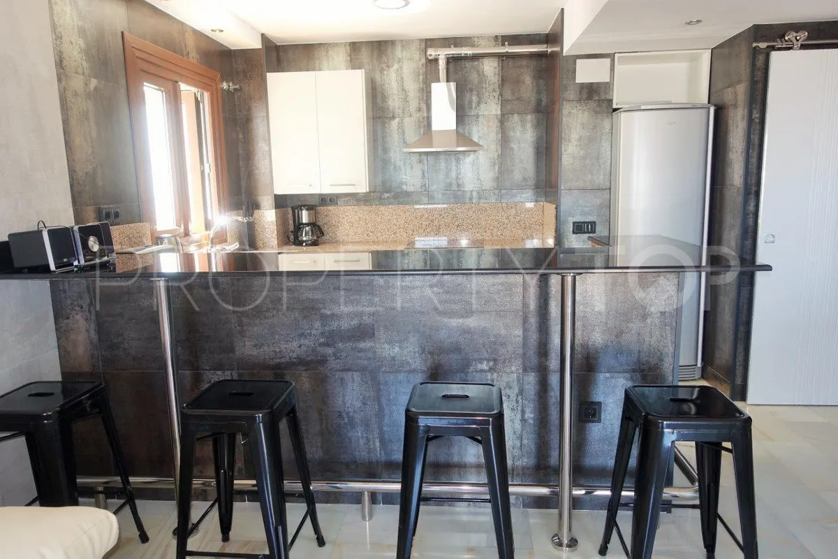 Apartamento a la venta de 2 dormitorios en Marbella - Puerto Banus
