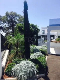 Villa for sale in Nagüeles with 4 bedrooms
