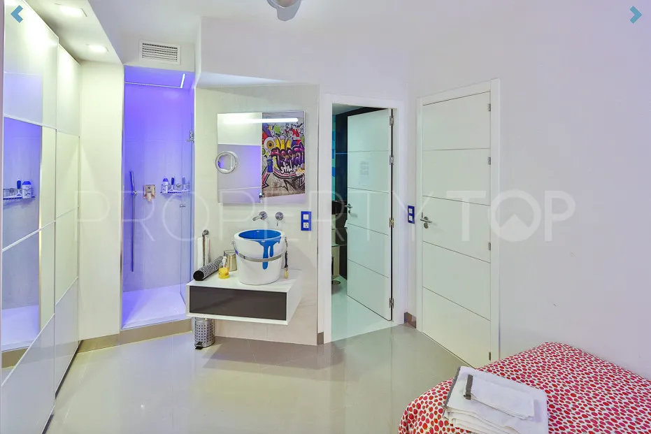 Comprar apartamento en Marbella - Puerto Banus con 3 dormitorios