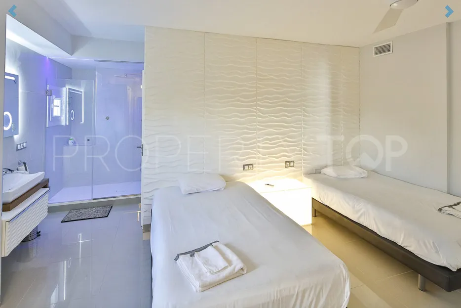Comprar apartamento en Marbella - Puerto Banus con 3 dormitorios