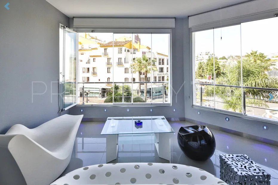 Comprar apartamento en Marbella - Puerto Banus con 3 dormitorios