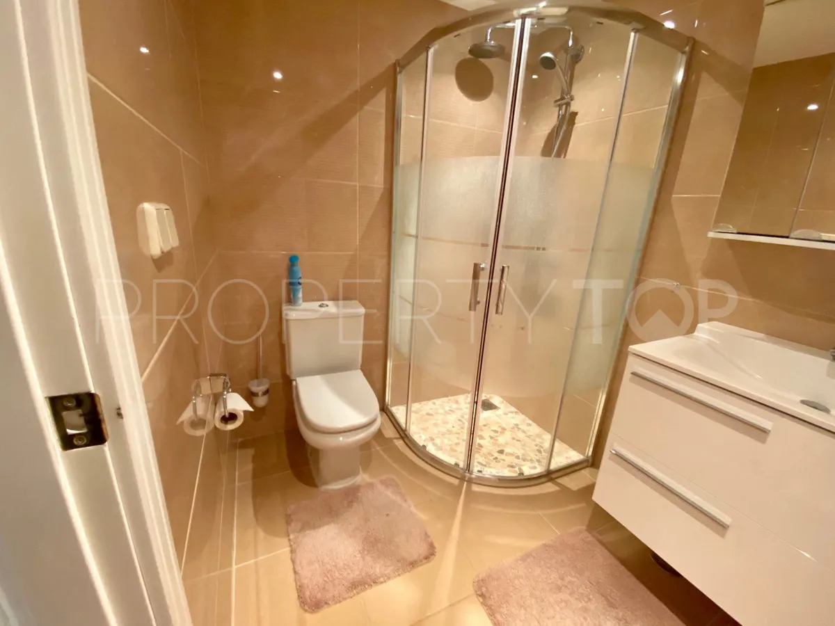 For sale 2 bedrooms apartment in Los Arqueros