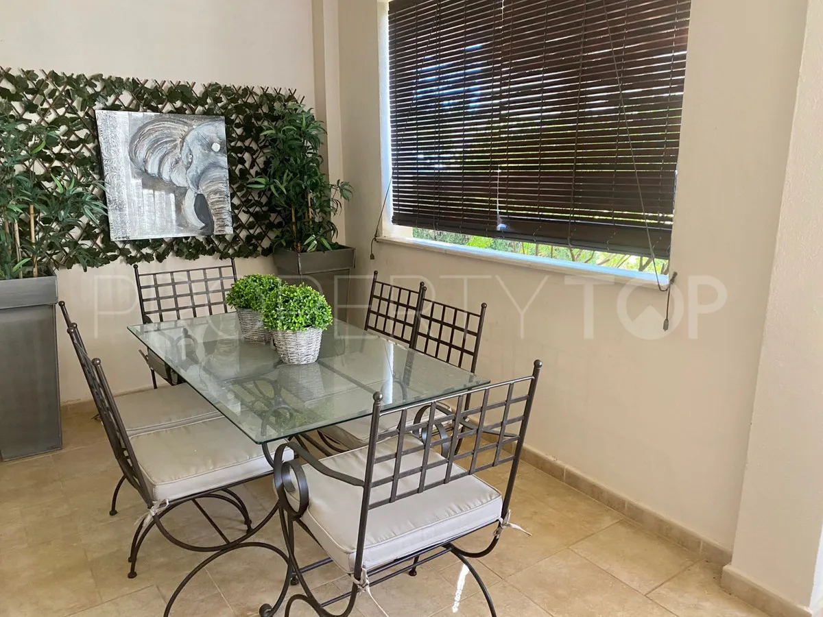 Apartamento planta baja en venta en Nueva Andalucia con 2 dormitorios