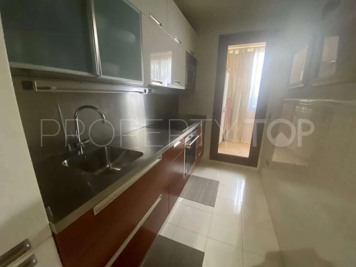 Apartamento planta baja en venta en Nueva Andalucia con 2 dormitorios