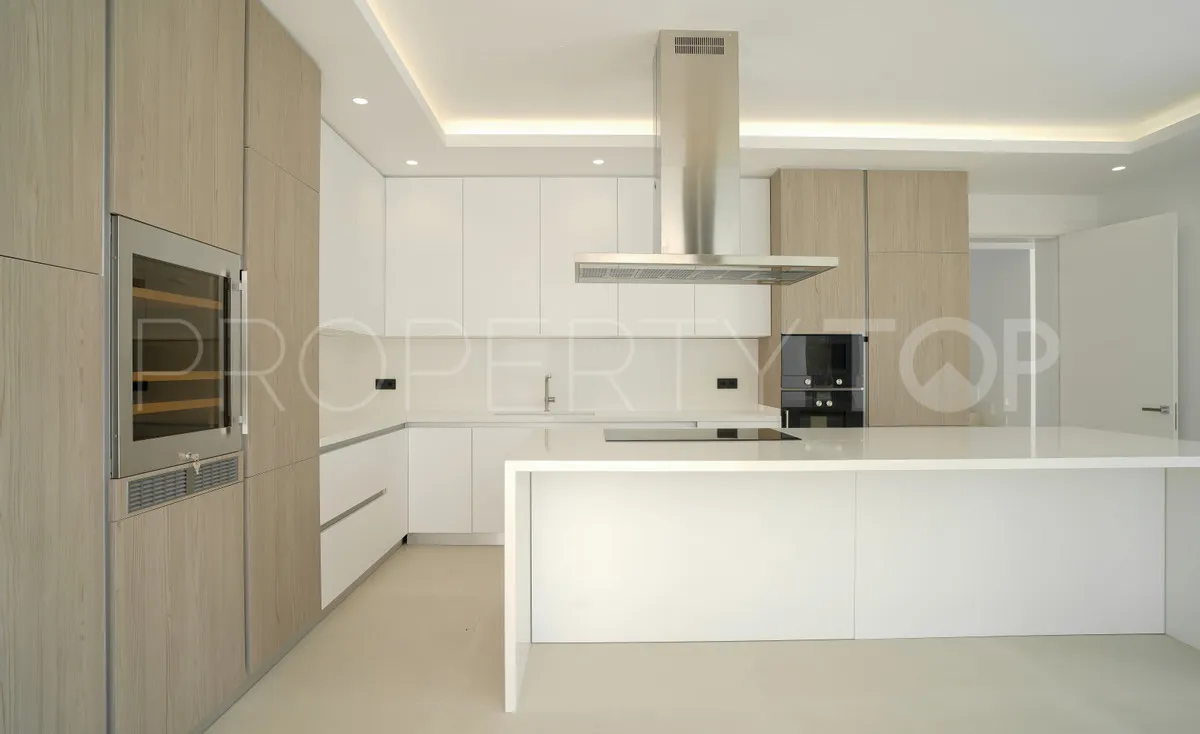 For sale villa with 5 bedrooms in Los Flamingos
