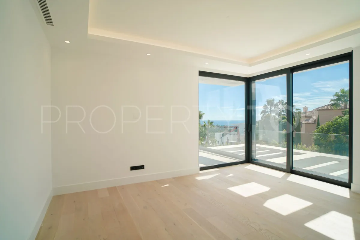 For sale villa with 5 bedrooms in Los Flamingos