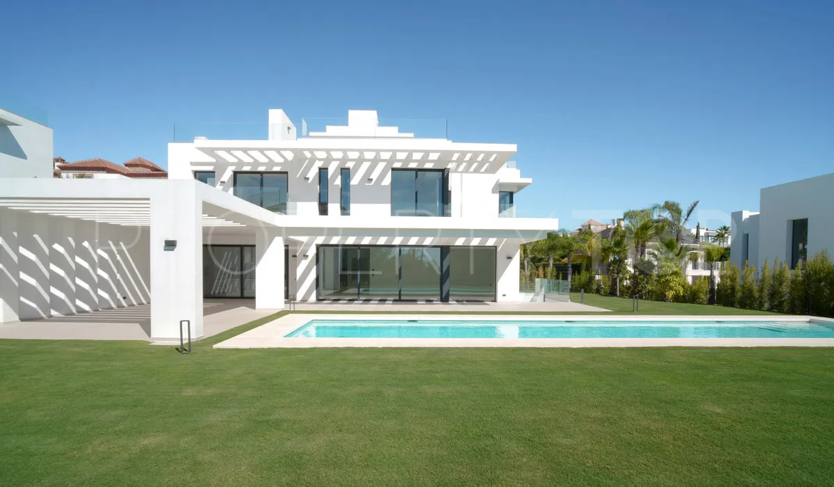 For sale villa with 5 bedrooms in Los Flamingos