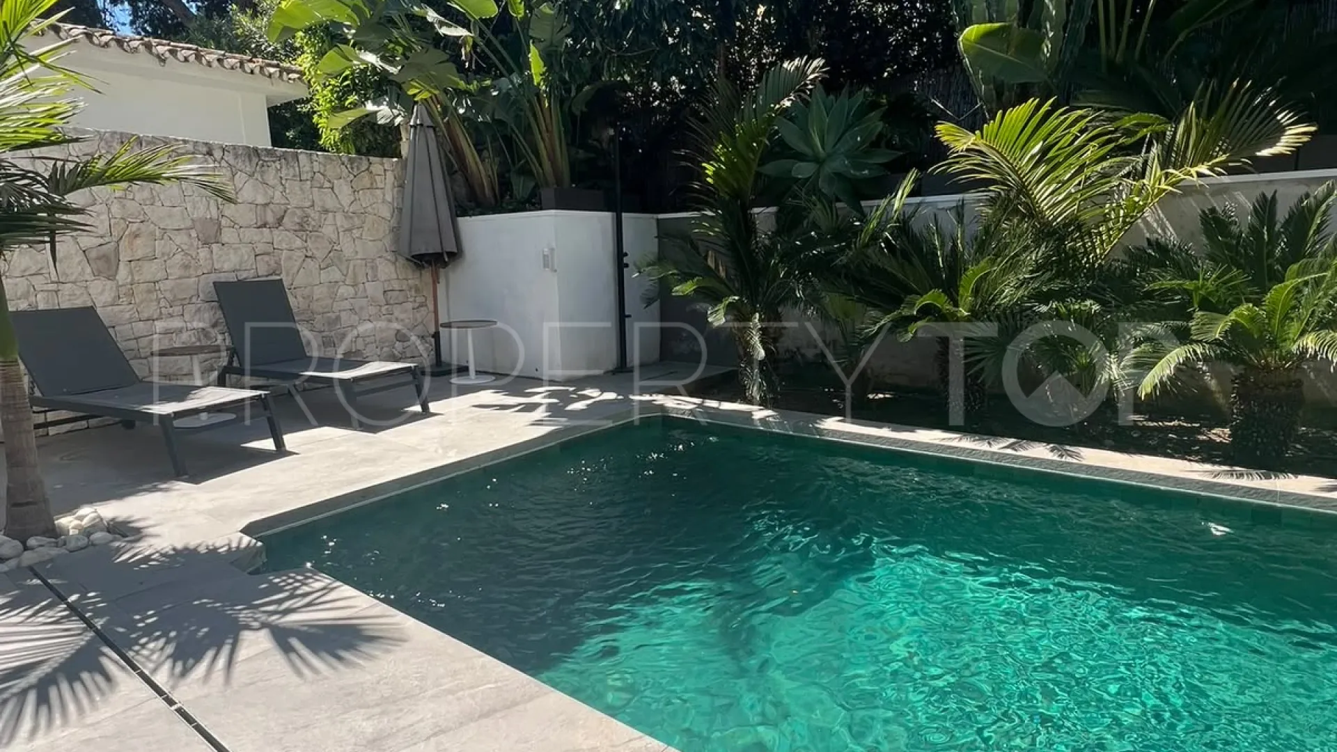 4 bedrooms Nueva Andalucia villa for sale
