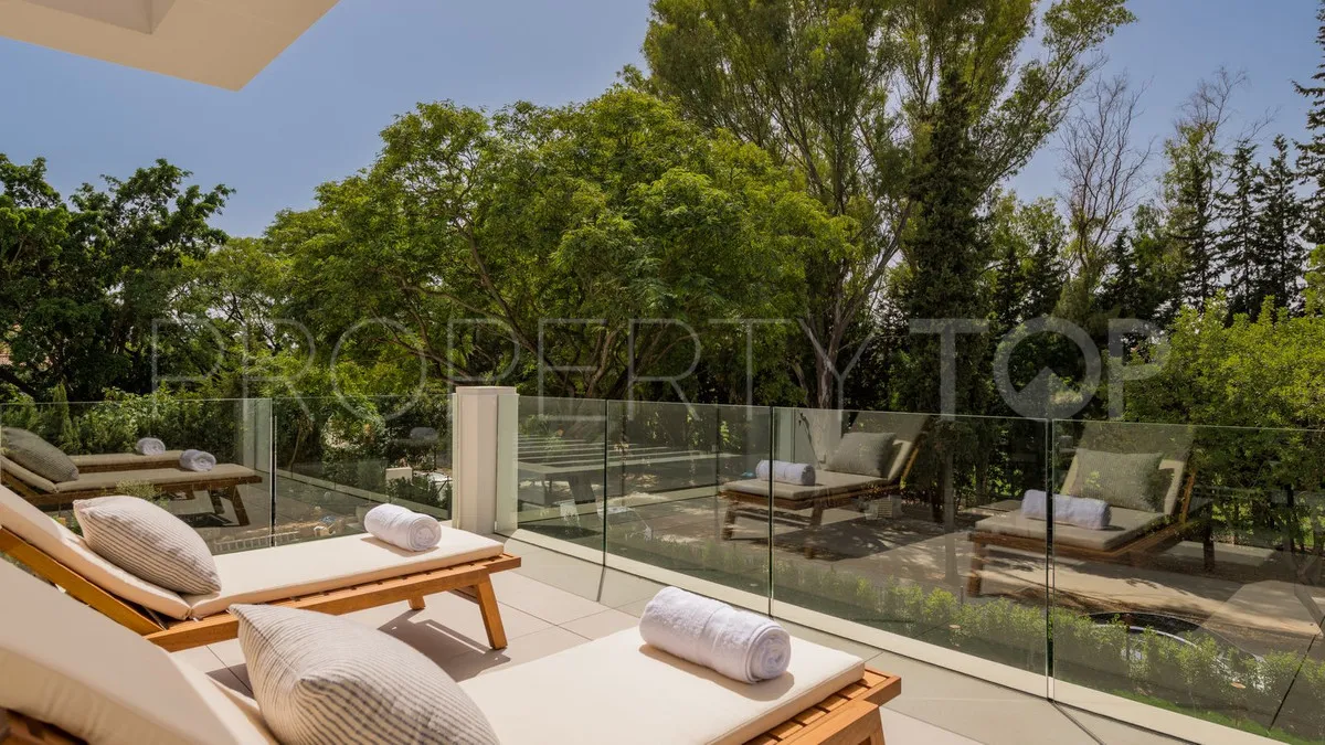 For sale El Paraiso 5 bedrooms villa