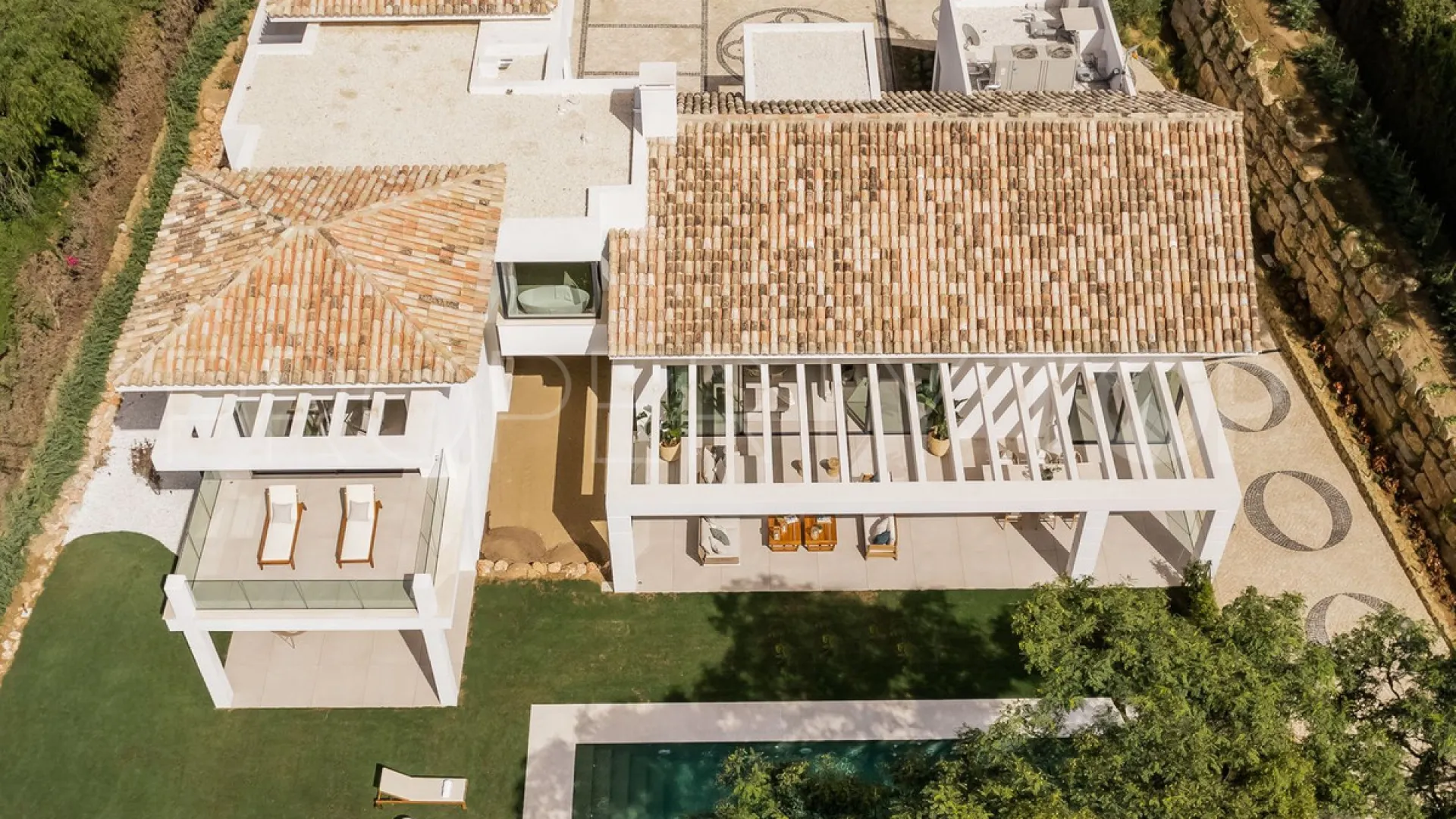 For sale El Paraiso 5 bedrooms villa