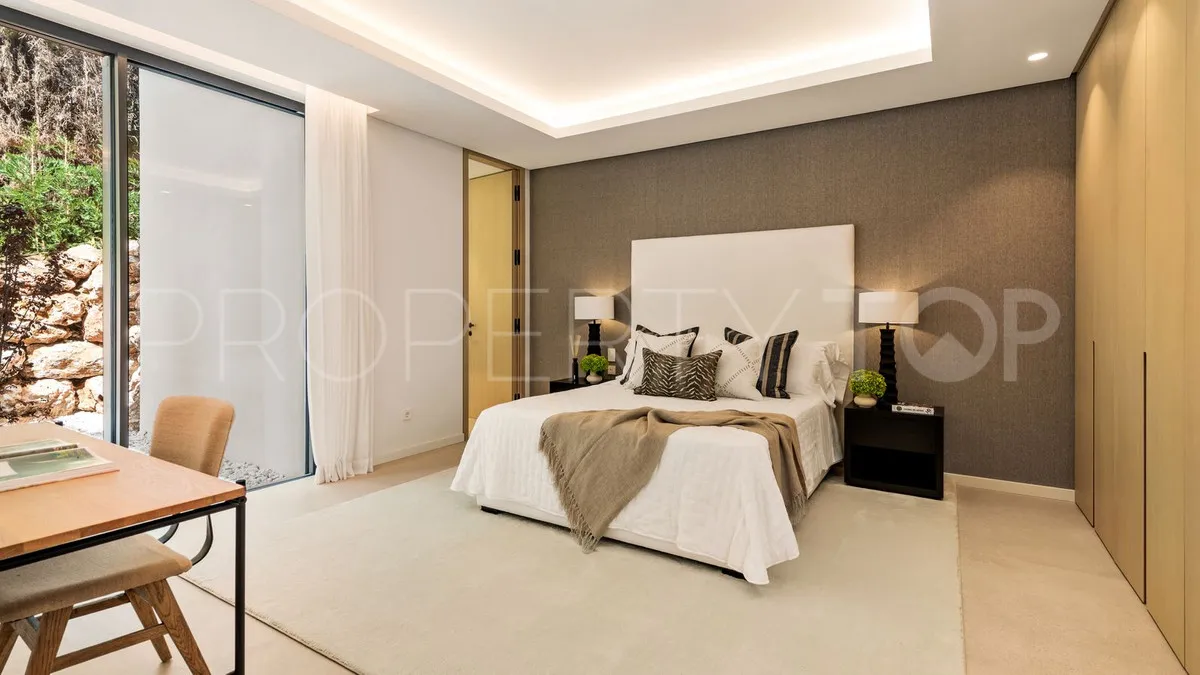 For sale El Paraiso 5 bedrooms villa