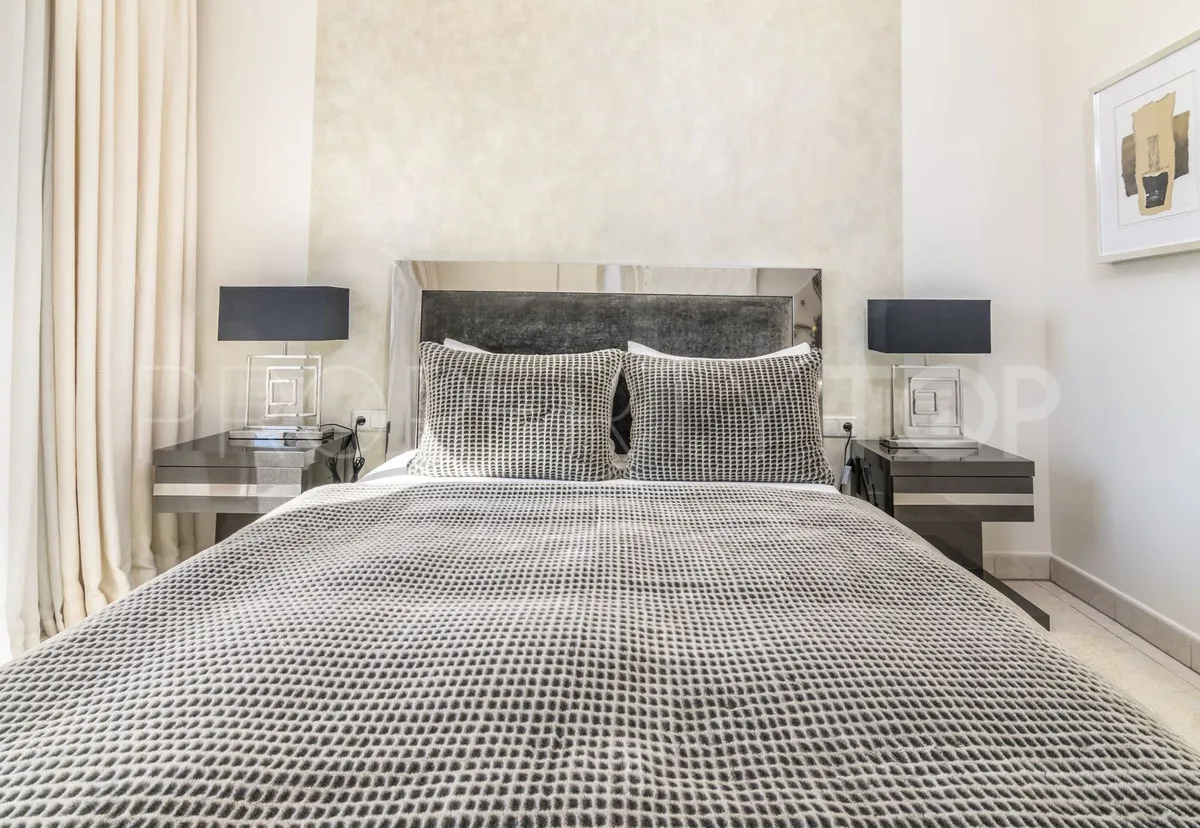 Ático en venta en Benahavis de 3 dormitorios