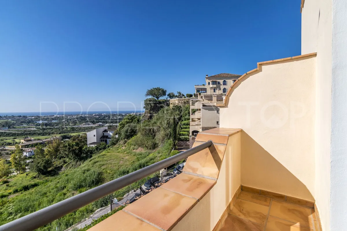 Ático en venta en Benahavis de 3 dormitorios