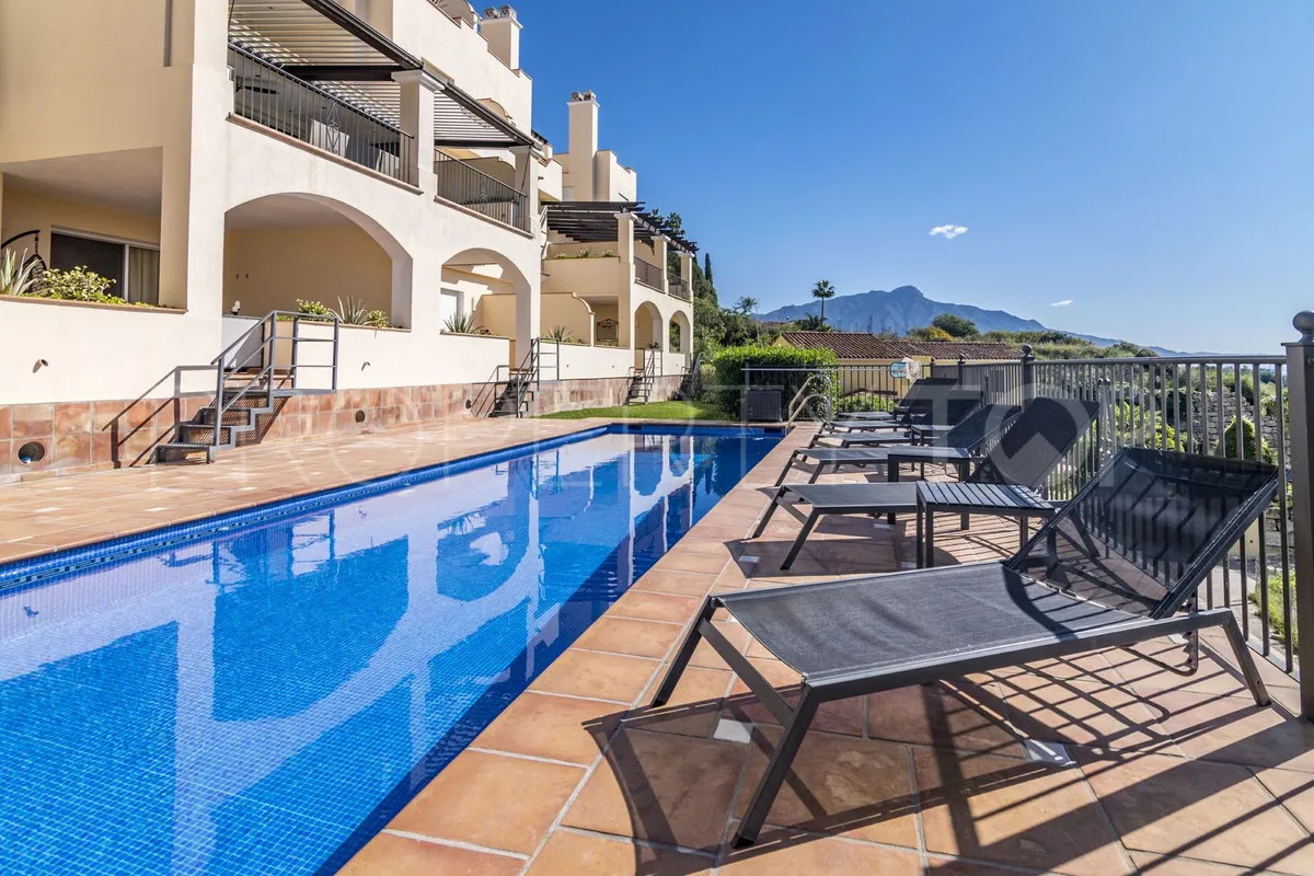 Ático en venta en Benahavis de 3 dormitorios