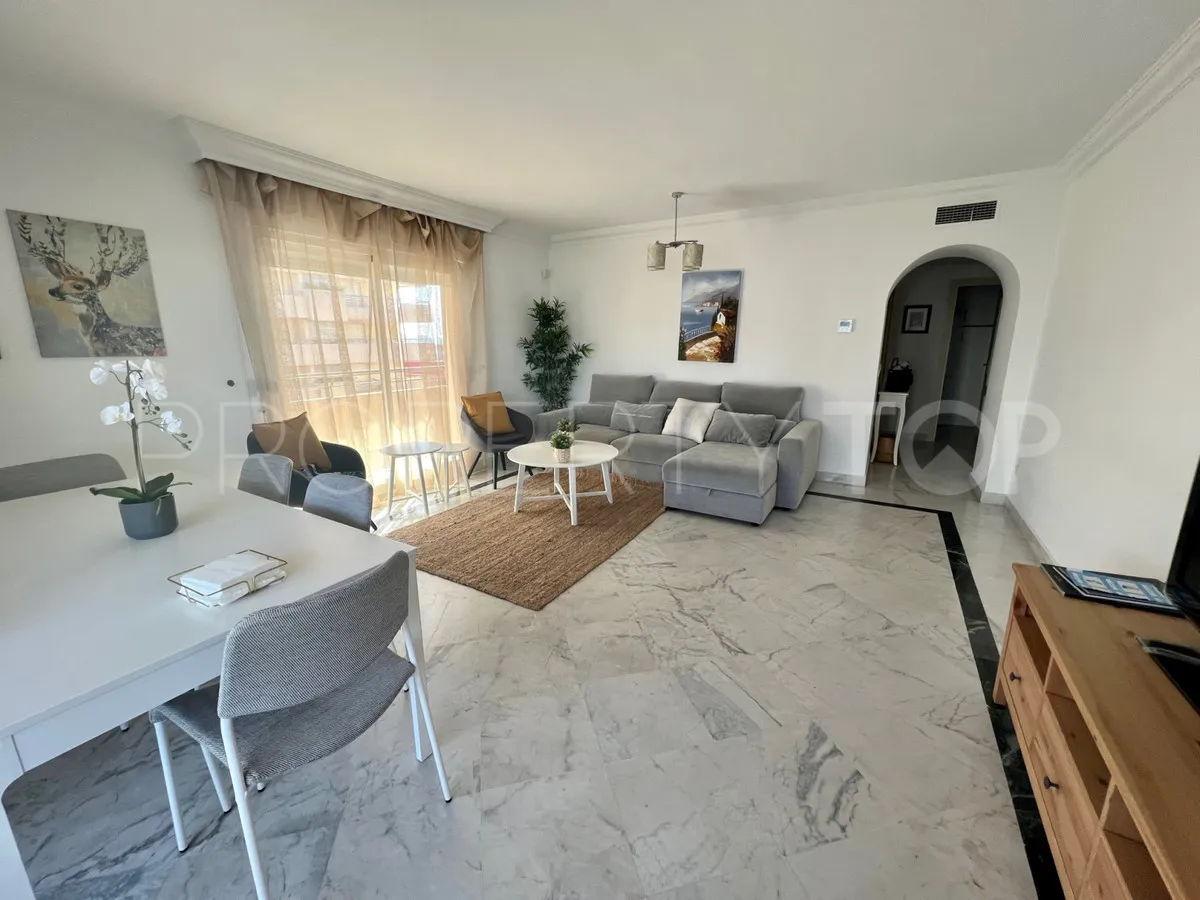 Apartamento a la venta con 2 dormitorios en Marbella - Puerto Banus