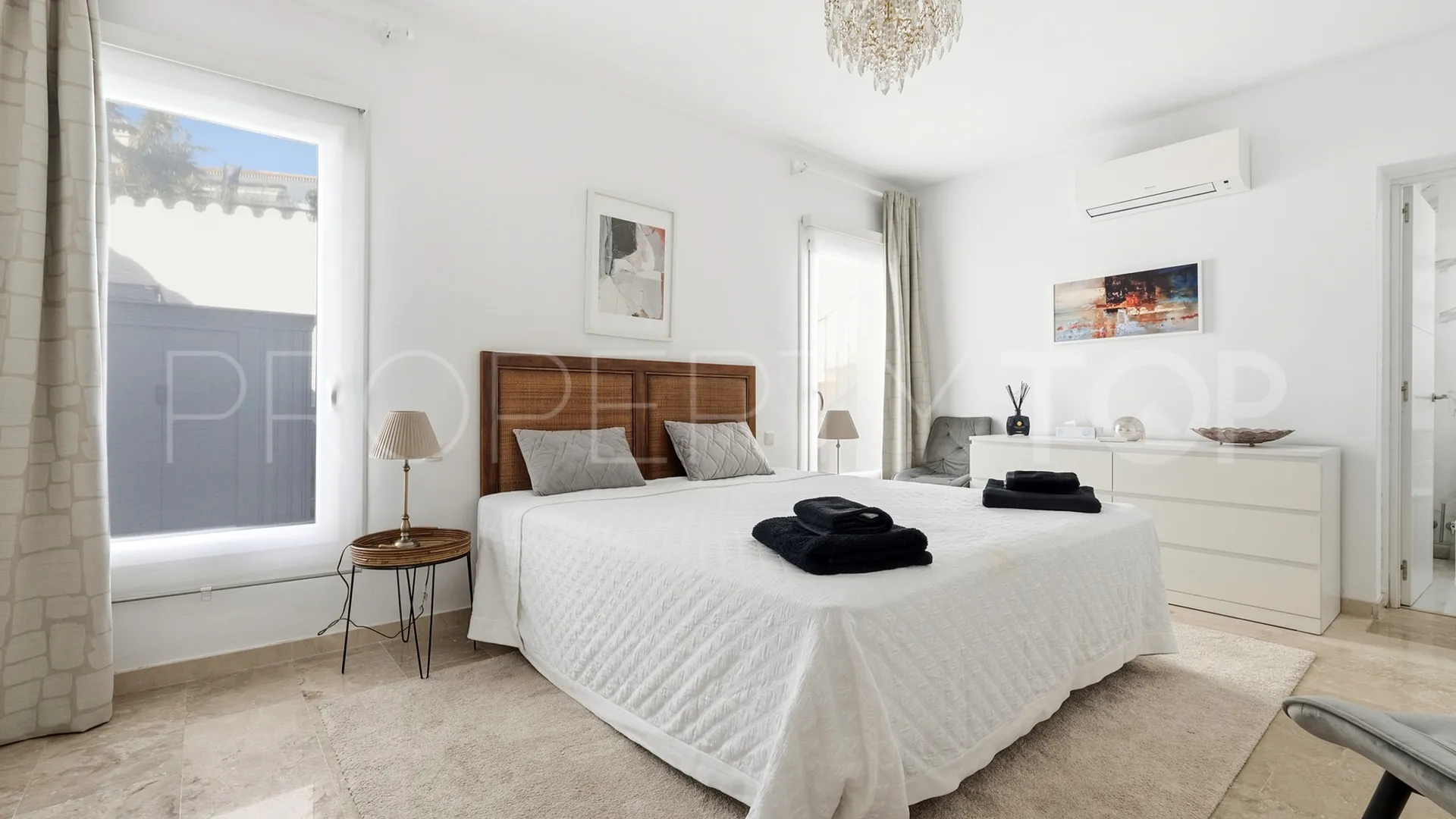 4 bedrooms Cerros del Aguila villa for sale