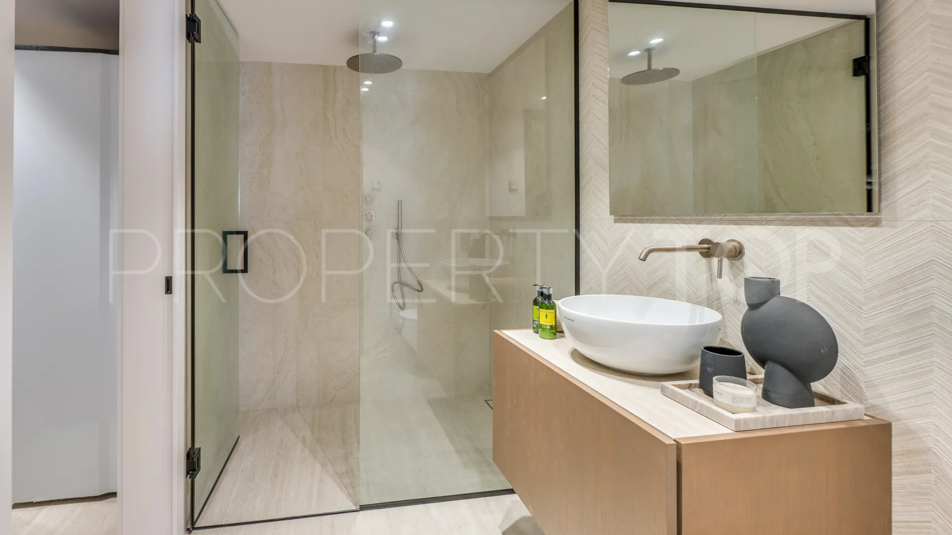Benalmadena 5 bedrooms villa for sale