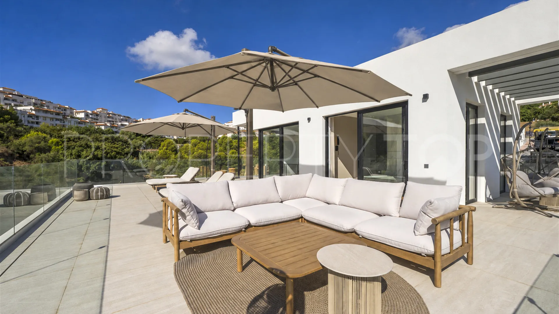 Benalmadena 5 bedrooms villa for sale
