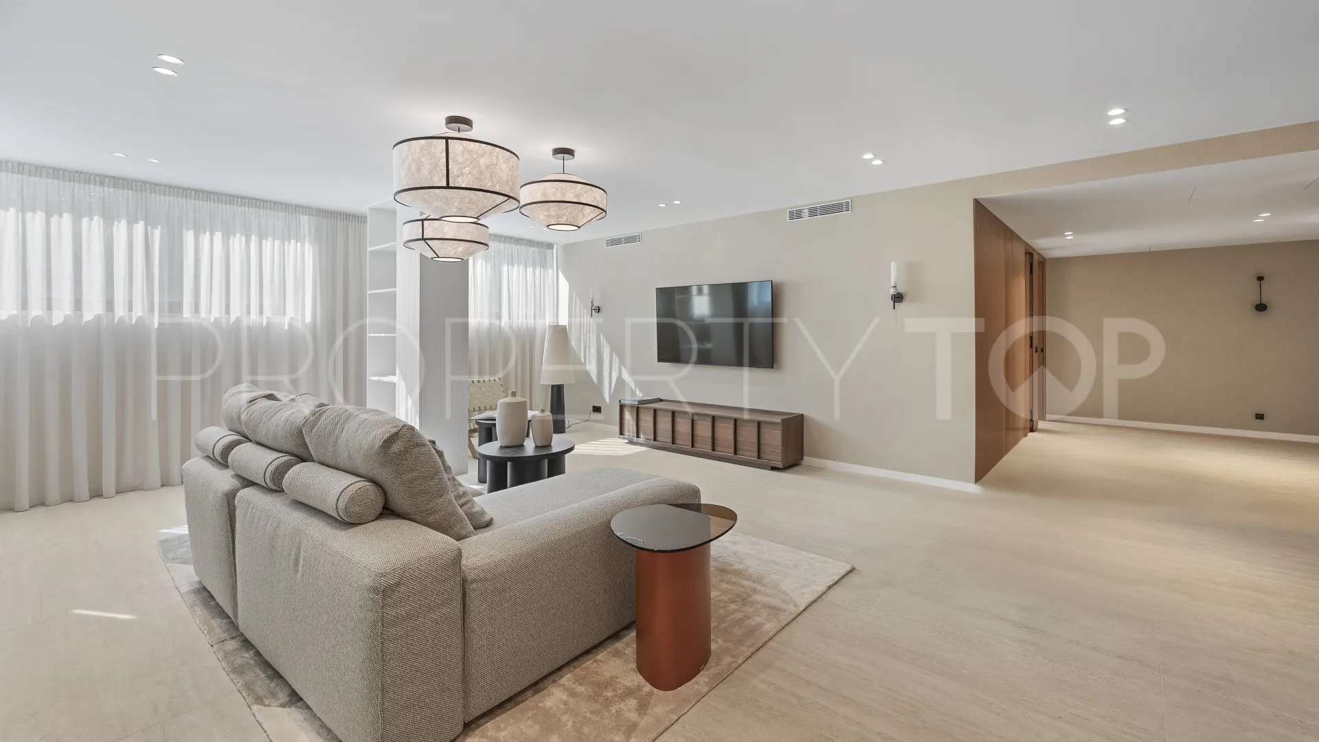 Benalmadena 5 bedrooms villa for sale