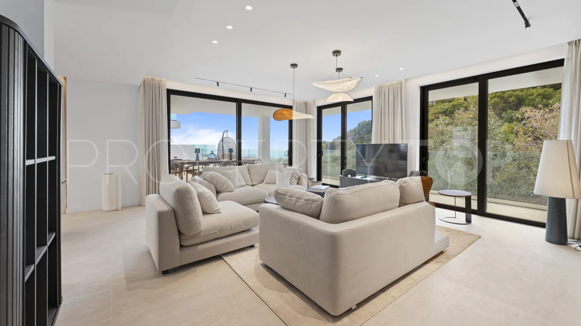 Benalmadena 5 bedrooms villa for sale