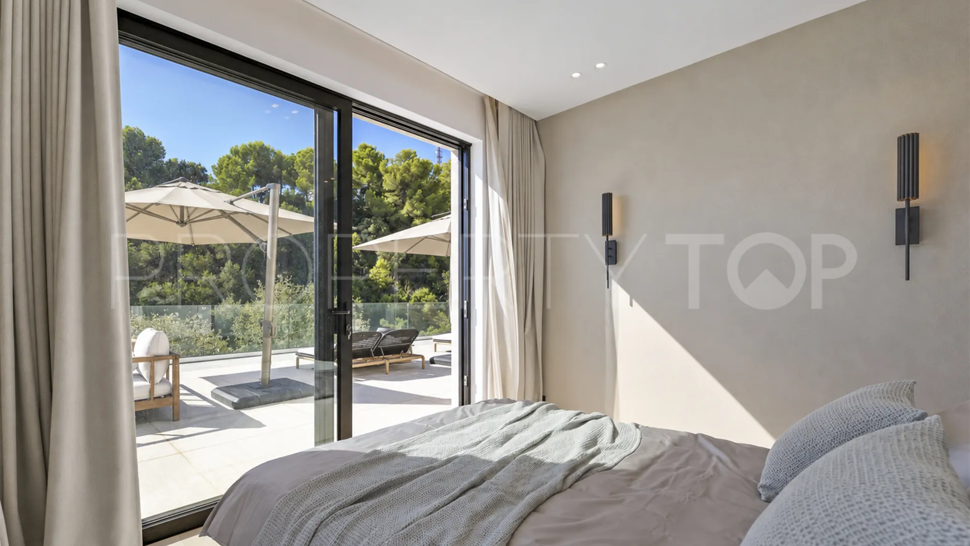 Benalmadena 5 bedrooms villa for sale