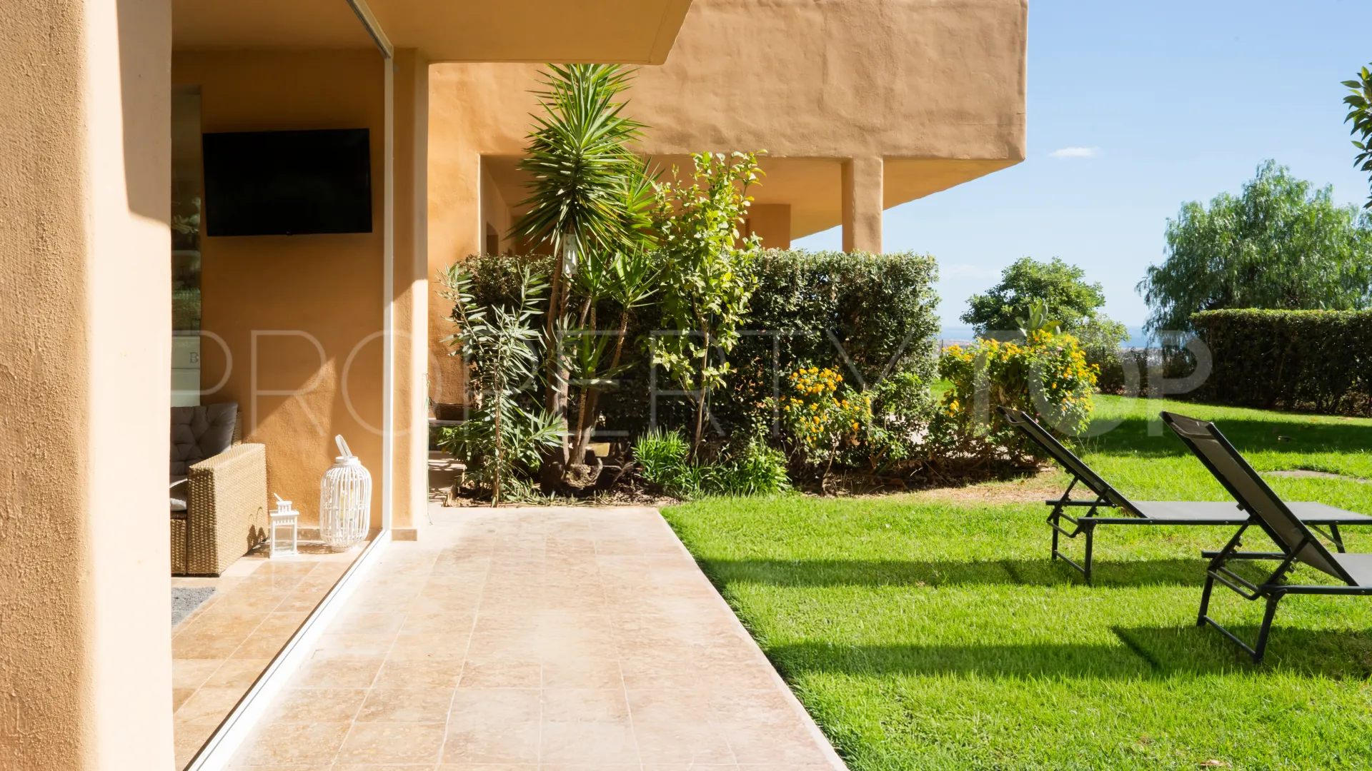 Benahavis, apartamento planta baja en venta