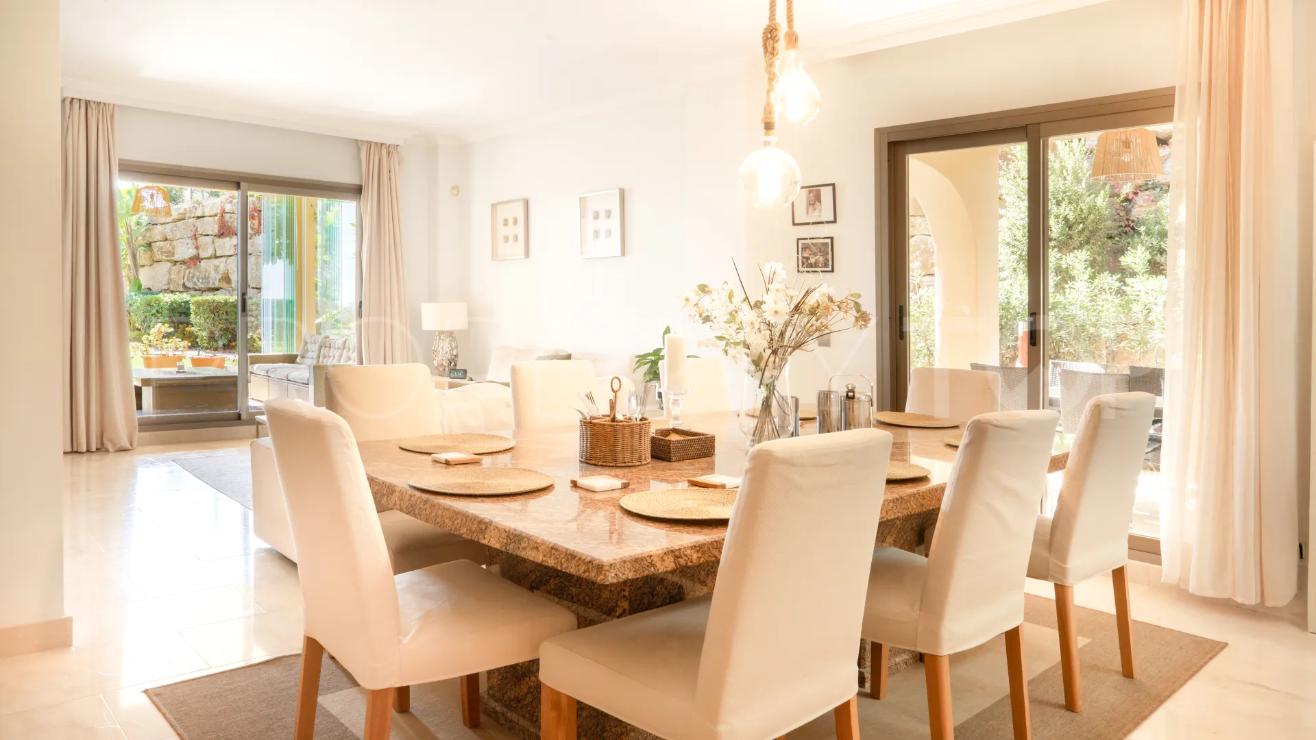 Benahavis, apartamento planta baja en venta