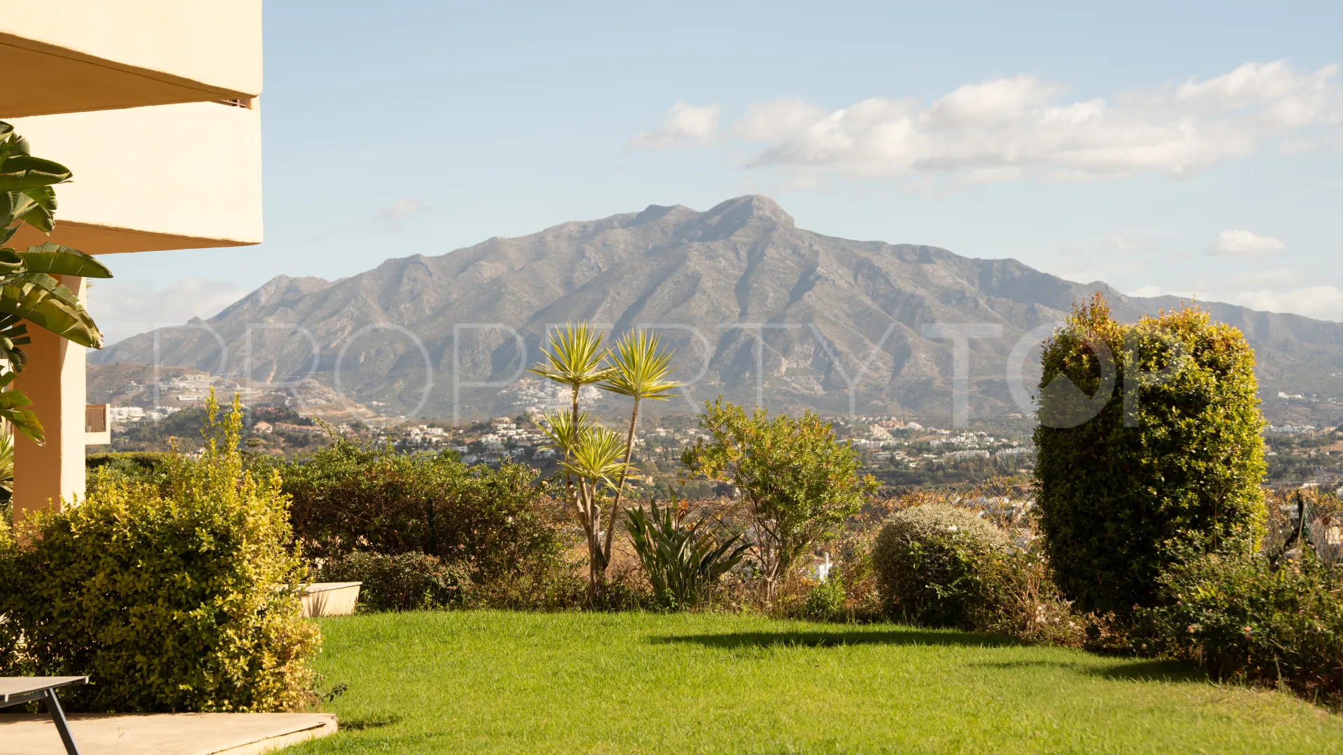 Benahavis, apartamento planta baja en venta