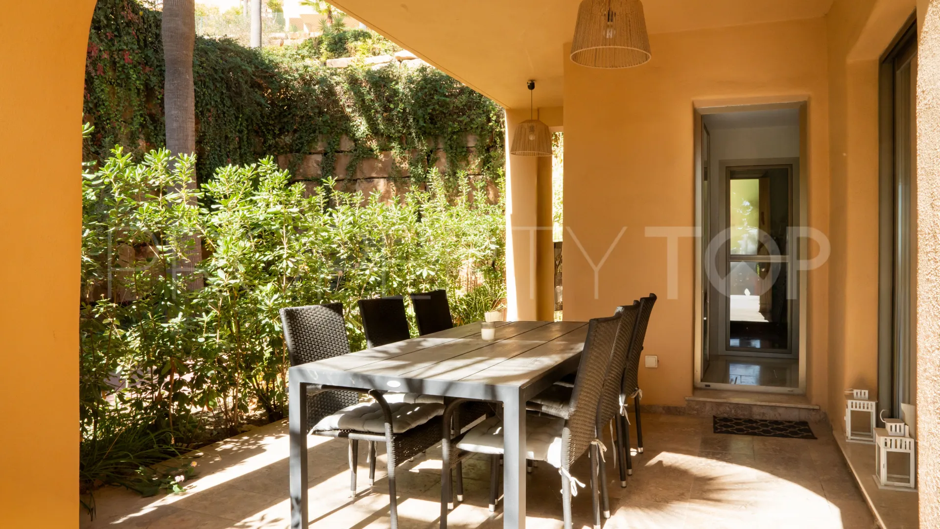 Benahavis, apartamento planta baja en venta