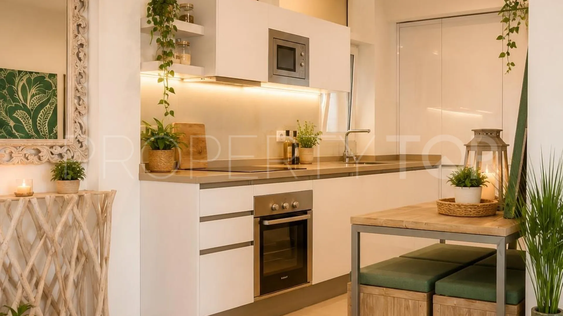 2 bedrooms apartment for sale in Fuengirola Puerto