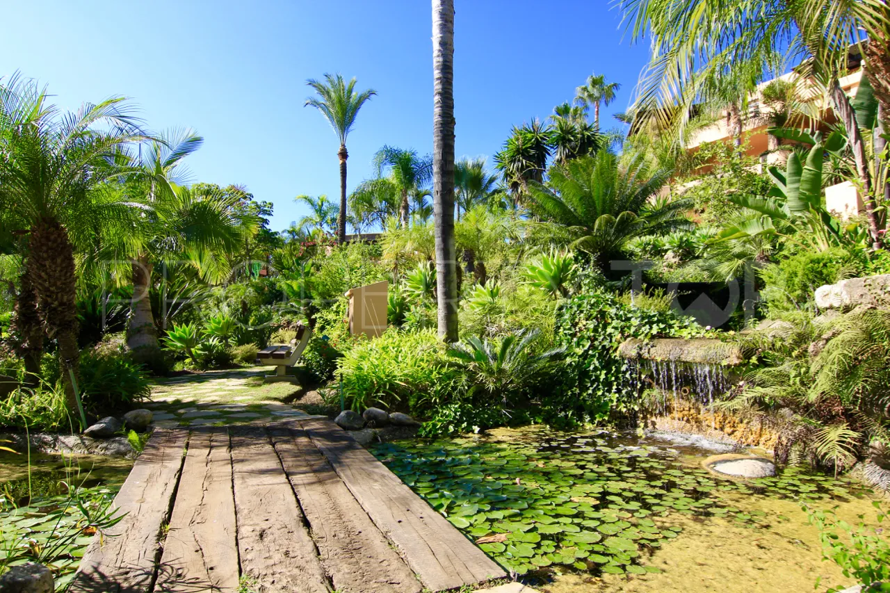 For sale apartment in Marbella Golden Mile