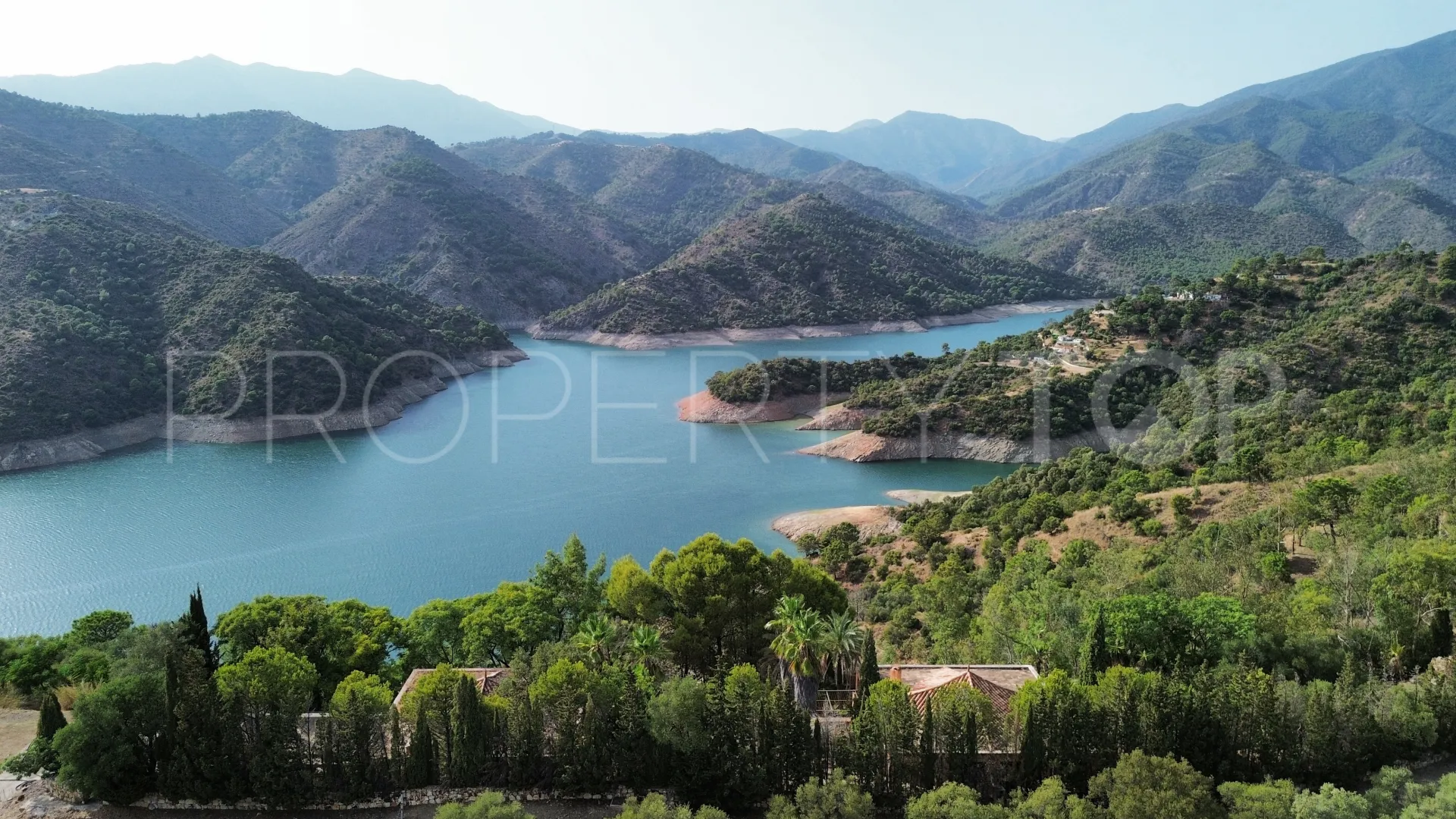 Istan, villa con 6 dormitorios en venta