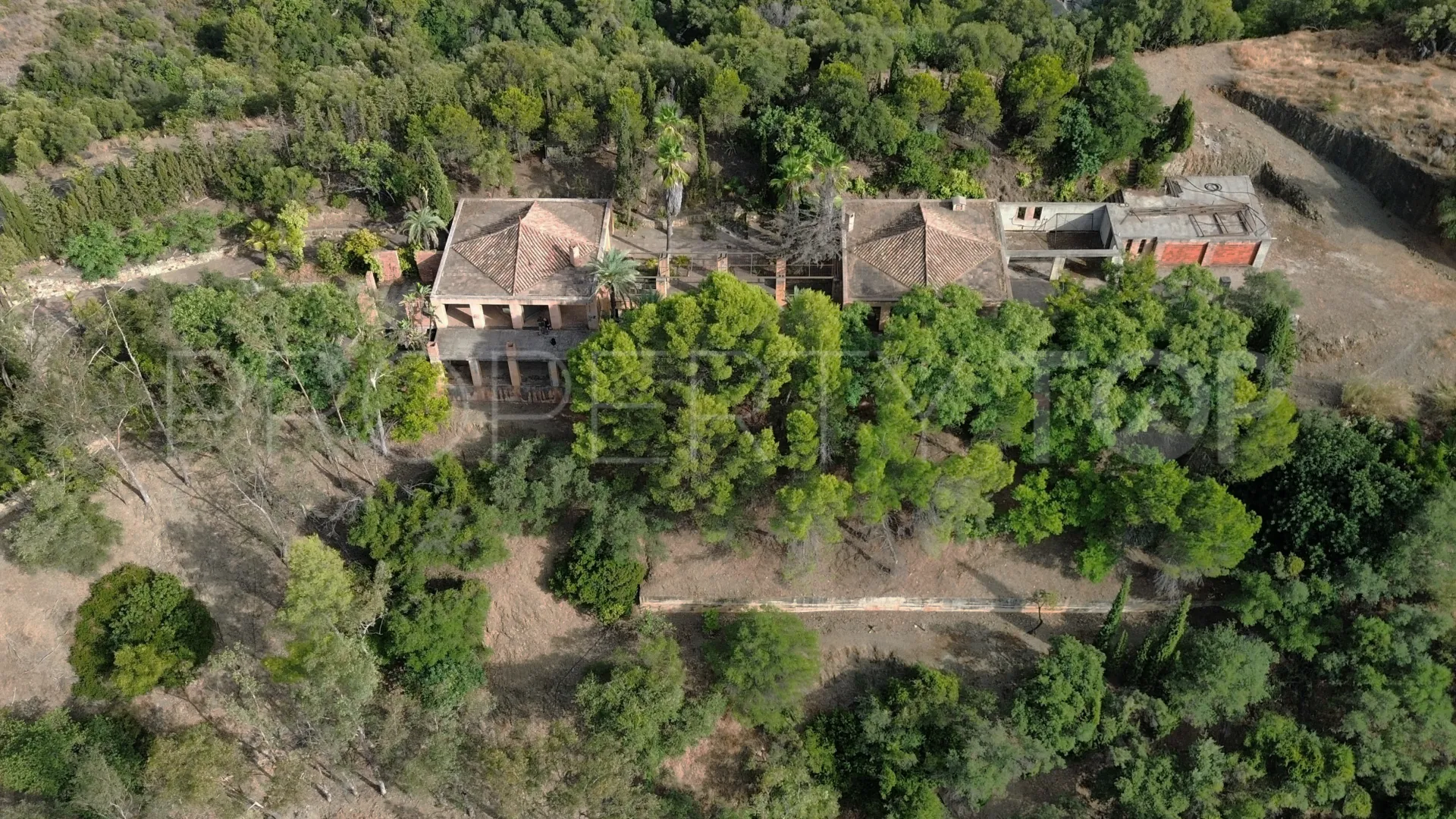 Istan, villa con 6 dormitorios en venta