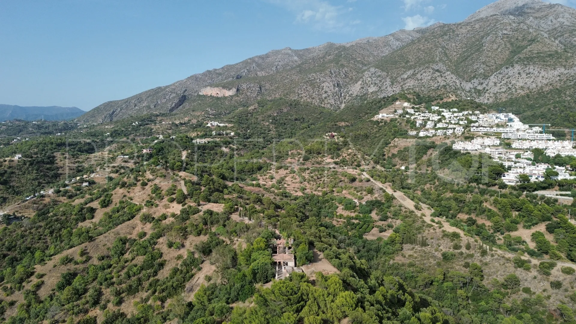 Istan, villa con 6 dormitorios en venta