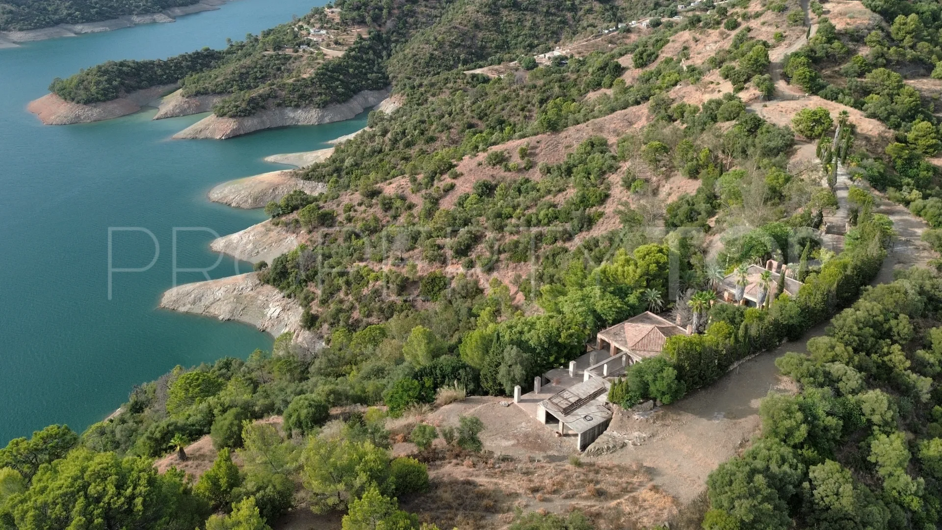 Istan, villa con 6 dormitorios en venta