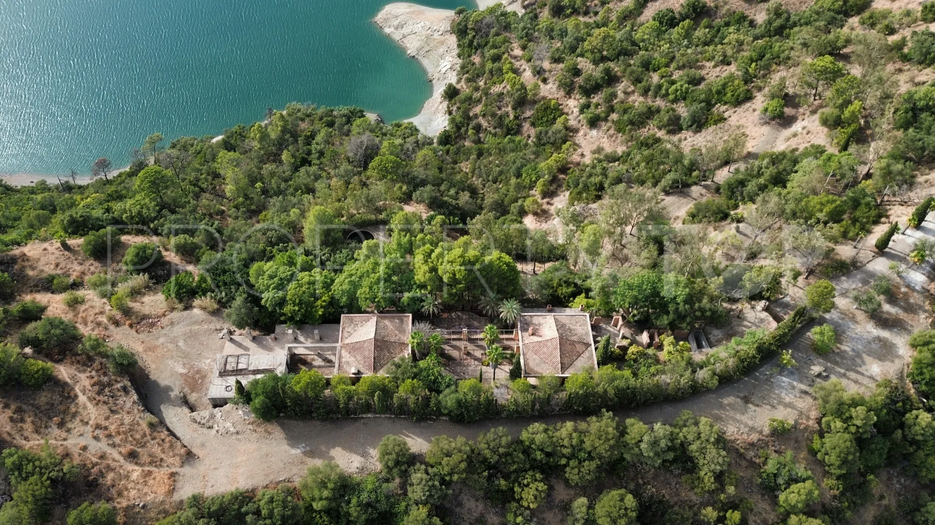 Istan, villa con 6 dormitorios en venta